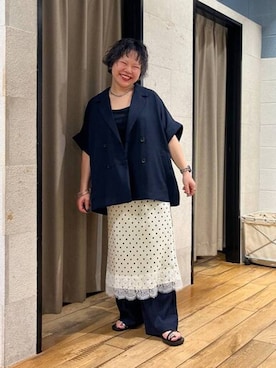 「LOWRYS FARM（ローリーズファーム）のスタイルＵＰクロスカップキャミ　100757（Tシャツ/カットソー、ブラック系）」を使った、ミノさんさん（レディース・154cm）の夏コーディネート