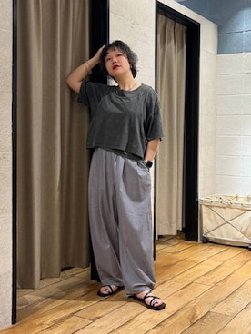 「LOWRYS FARM（ローリーズファーム）のイージーワイドコクーンパンツ 327286（その他パンツ、グレー系）」を使った、ミノさんさん（レディース・154cm）の夏コーディネート