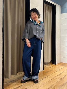 「アイテム（バンダナ/スカーフ、グリーン系）」を使った、ミノさんさん（レディース・154cm）の夏コーディネート