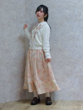 「アイテム（チャーム）」を使った、ありさん（レディース・155cm）の秋コーディネート