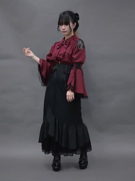 「NIBBLE POISON（ニブルポイズン）のクロスチャームリボンパンプス（パンプス、ブラック系）」を使った、ありさん（レディース・155cm）の夏コーディネート