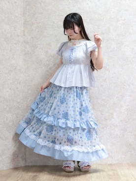 「axes femme POETIQUE（アクシーズファムポエティック）のローズ×リボン装飾切替タンク（タンクトップ、ホワイト系）」を使った、ありさん（レディース・155cm）の夏コーディネート