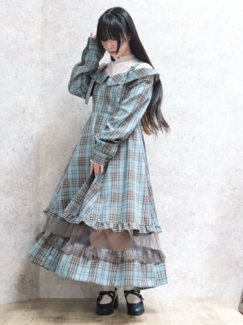 バックストラップパンプス