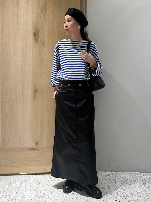 Curensology カレンソロジー サテンティアードスカート ブラック Curensology（カレンソロジー）の「Curensology(カレンソロジー