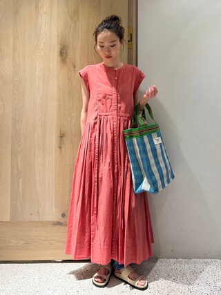 カレンソロジー　タックドレスワンピース　ロイヤルブルー カレンソロジー タックドレスワンピース ロイヤルブルー - メルカリ