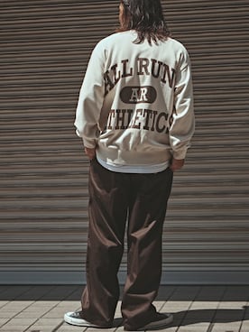 「JERZEES（ジャージーズ）のアイテム」を使った、rooptokyowearさん（メンズ・173cm）の秋コーディネート