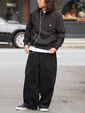 「JERZEES（ジャージーズ）のアイテム」を使った、rooptokyowearさん（メンズ・173cm）の冬コーディネート