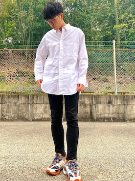 「Ray-Ban（レイバン）のRay-Ban ROUND FLECK メガネフレーム RX2447VF492000（メガネ）」を使った、けろちゃんさん（メンズ・179cm）の夏コーディネート