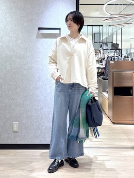 「アイテム（ストール/ショール）」を使った、Makiさん（レディース・173cm・30代）の冬コーディネート