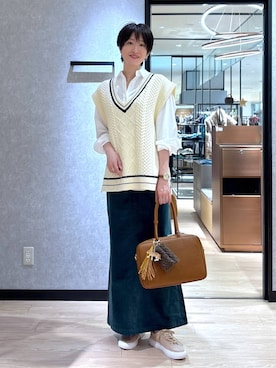 「アイテム（キーホルダー）」を使った、Makiさん（レディース・173cm）の秋コーディネート