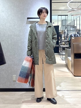 「アイテム（チノパンツ）」を使った、Makiさん（レディース・173cm・30代）の秋コーディネート