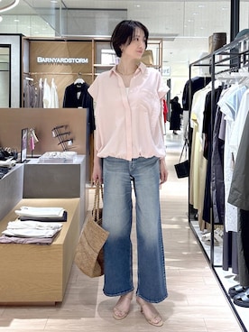 「surt（サート）のSURT(サート) / スーパーワイドストレートデニムパンツ【WEB限定サイズ】（デニムパンツ、ブルー系）」を使った、Makiさん（レディース・172cm）の春コーディネート