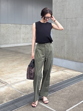 「アイテム（チノパンツ）」を使った、Makiさん（レディース・173cm）の夏コーディネート