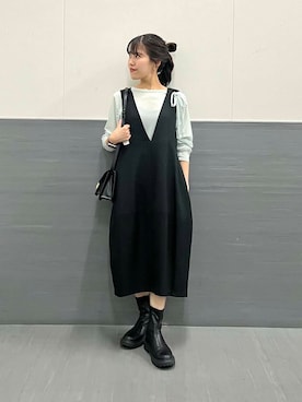 「アイテム（ジャンパースカート）」を使った、HIRANOさん（レディース・150cm）の秋コーディネート