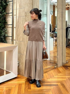 「アイテム（ブローチ/コサージュ）」を使った、HIRANOさん（レディース・150cm）の冬コーディネート
