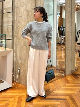 「アイテム（ニット/セーター、シルバー系）」を使った、HIRANOさん（レディース・150cm）の秋コーディネート