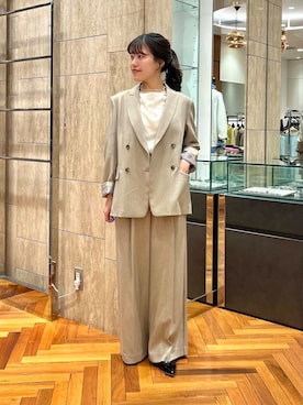 「スーツ」｜「アイテム（アクセサリー）」を使った、HIRANOさん（レディース・150cm）の冬コーディネート