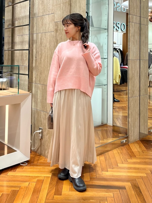 セール】『WEB/一部店舗限定』エクストラファインシームデザインニット