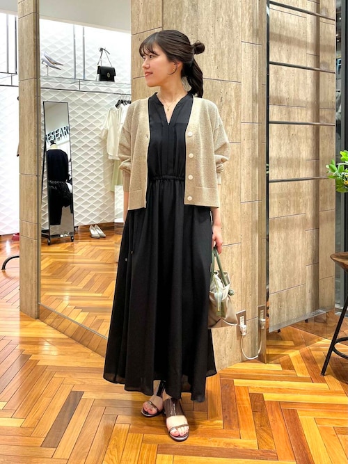 セール】ウォッシャブルセミシアーキーネックワンピース