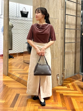 「URBAN RESEARCH ROSSO WOMEN（アーバンリサーチ　ロッソ）のピーチタッチストレートスカート（スカート）」を使った、HIRANOさん（レディース・150cm）の秋コーディネート