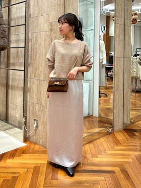 「アイテム（スカート、シルバー系）」を使った、HIRANOさん（レディース・150cm）の秋コーディネート