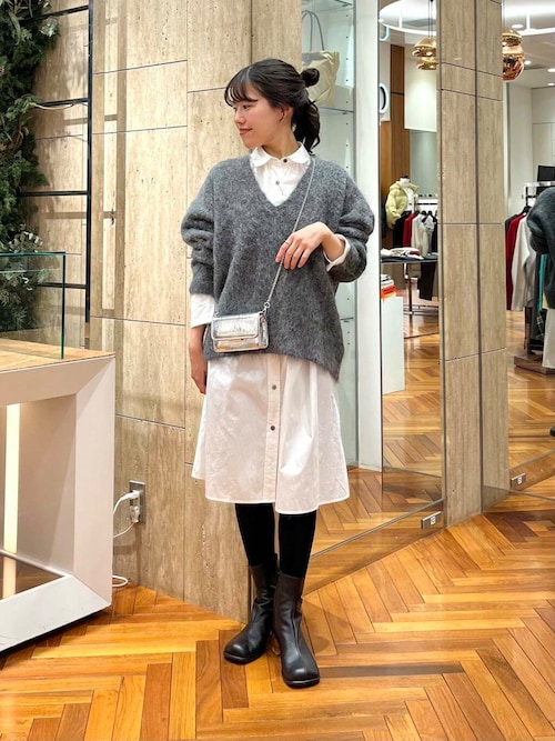 セール】アルパカ混Vネックヘアリーニット（ニット/セーター）｜URBAN