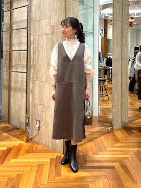 「アイテム（ジャンパースカート）」を使った、HIRANOさん（レディース・150cm）の秋コーディネート