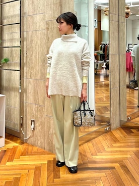 「GIANNI CHIARINI（ジャンニ キアリーニ）のアイテム（ハンドバッグ）」を使った、HIRANOさん（レディース・150cm）の冬コーディネート