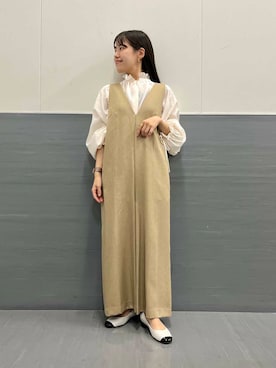 「アイテム（サロペット/オーバーオール、ベージュ系）」を使った、HIRANOさん（レディース・150cm）の秋コーディネート