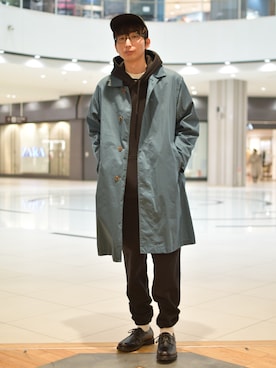 「patagonia」｜「アイテム（ステンカラーコート）」を使った、しおやんさん（メンズ・180cm）の春コーディネート