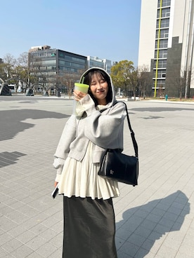 「アイテム（トップス）」を使った、katoooさん（レディース・163cm・20代）の春コーディネート
