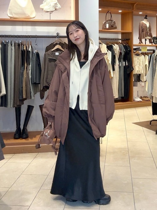 ショートZIPフーディ 452865（パーカー）｜LOWRYS FARM（ローリーズ