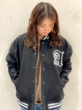 スタジャンを使った 秋服 のレディース人気ファッションコーディネート Wear