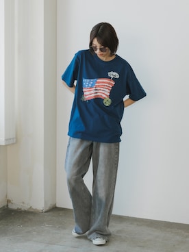 「アイテム（スニーカー、グレー系）」を使った、AO.2さん（レディース・167cm）の夏コーディネート