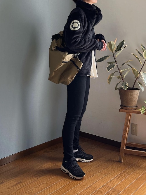 �݁[����́u�i�b�j�v���g�����R�[�f�B�l�[�g