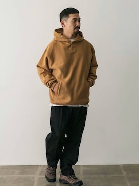 「Champion（チャンピオン）のアイテム」を使った、maedaさん（メンズ・168cm）の夏コーディネート