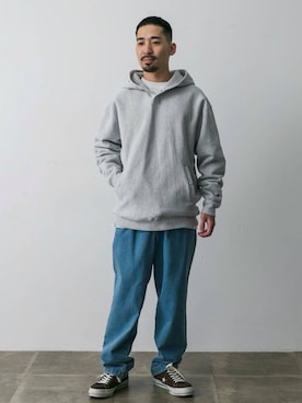 「Champion（チャンピオン）のアイテム」を使った、maedaさん（メンズ・168cm）の夏コーディネート