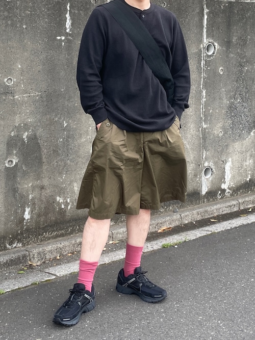 シューズ(男性用) Nike zoom vomero 5 Amazon | Nike Zoom Vomero 5 メンズ, ウィートグラス/ゴールド