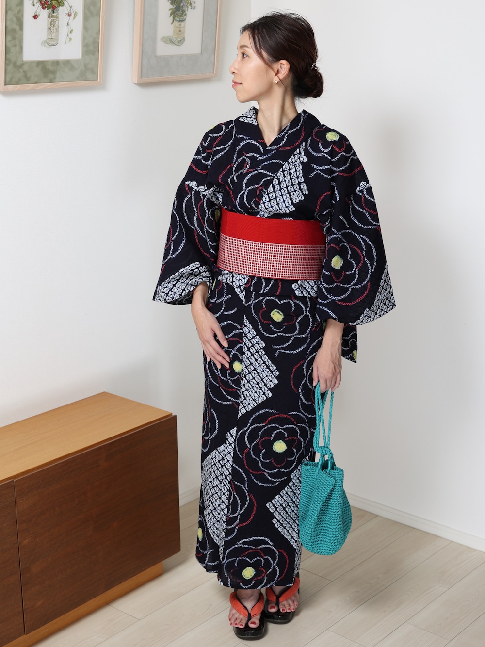 「お出かけコーデ、夏コーデ、浴衣、ゆかた、着物、ママコーデ、ママファッション、アラフォー、かごバッグ」｜「LEPSIMのカラークロッシェショルダー　269158（ショルダーバッグ、グリーン系）」を使った、MIKAさん（骨格ナチュラル・レディース・161cm）の夏コーディネートの1枚目の写真