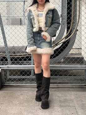 「EMODA（エモダ）のアイテム（ジャケット/アウター）」を使った、小林涼風さん（レディース・157cm）の秋コーディネート