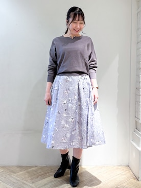 「アイテム（スカート、パープル系）」を使った、sayaさん（レディース・163cm）の秋コーディネート