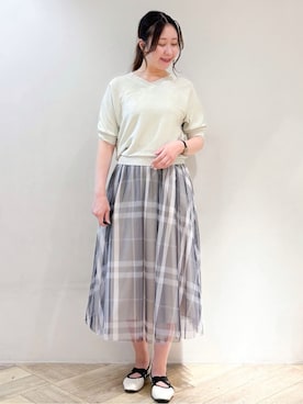 「index（インデックス）の《5色展開》前後2WAY ドルマンスリーブニット【UVケア/抗ピル/洗濯機洗い可】（Knitwear、ゴールド系）」を使った、sayaさん（レディース・163cm）の秋コーディネート