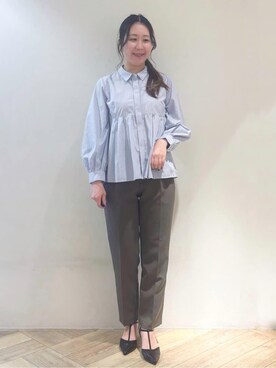 「index（インデックス）のラメストライプ衿付きペプラムブラウス【洗濯機OK/イージーアイロン/防シワ】《6col》（Shirts、ブルー系）」を使った、sayaさん（レディース・163cm）の秋コーディネート