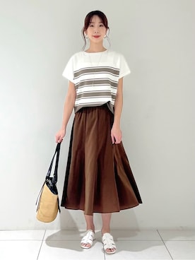「INDIVI（インディヴィ）のアイテム」を使った、shioriさん（レディース・169cm）の春コーディネート