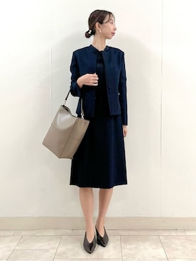 「アイテム（スーツジャケット、ブルー系）」を使った、shioriさん（レディース・169cm）の秋コーディネート