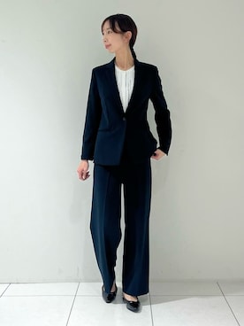 「アイテム（スーツジャケット、ブルー系）」を使った、shioriさん（レディース・169cm）の冬コーディネート