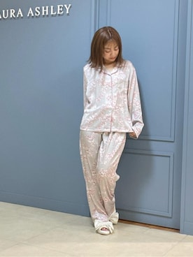 LAURA ASHLEY（ローラアシュレイ）の「ルームジャケット ヘーゼル