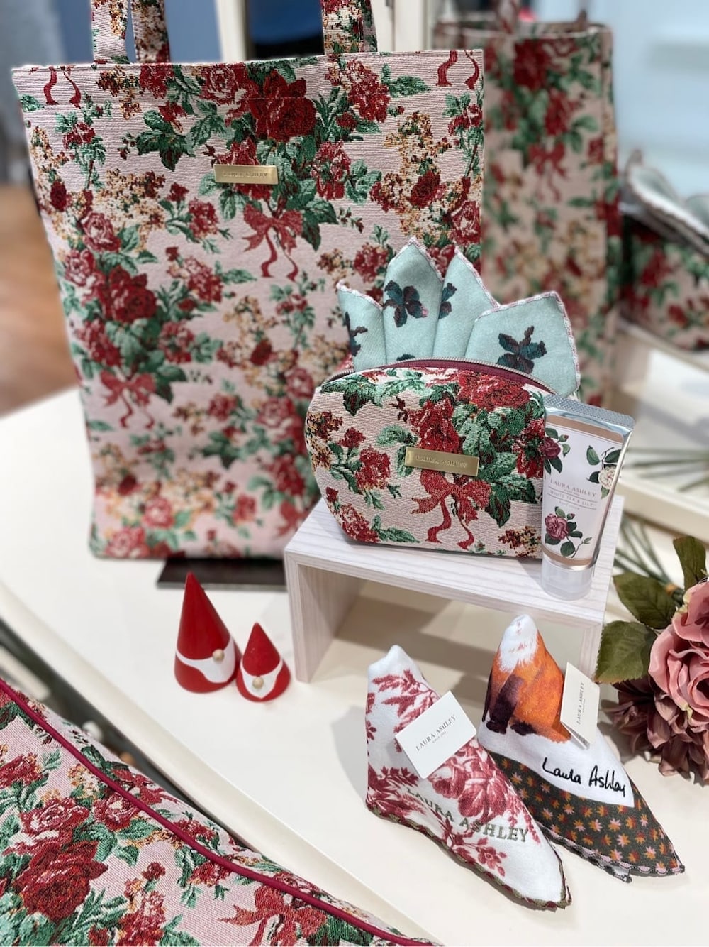 LAURA ASHLEY（ローラアシュレイ）の「【ジャカード/ギフトにおすすめ