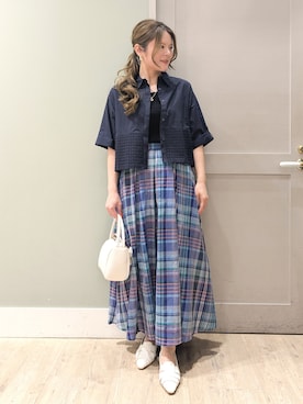「grove（グローブ）の【SETUP可】レースドッキングシャツ（シャツ/ブラウス、ブルー系）」を使った、kuwawaさん（レディース・159cm）の春コーディネート
