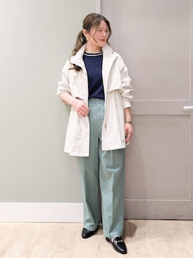 「grove（グローブ）の【撥水／シルエット2WAY】羽織るだけでサマになる、スタンドネックテントラインコート（その他アウター、ホワイト系）」を使った、kuwawaさん（レディース・159cm）の春コーディネート